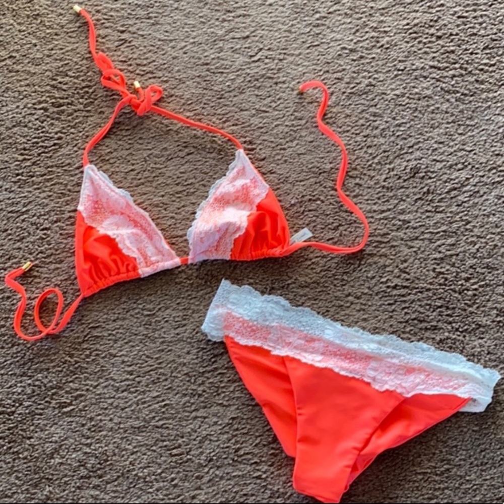 Beach Bunny Lady Lace bikini set. EUC.